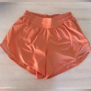 Lululemon Hotty Hot Shorts 4”
